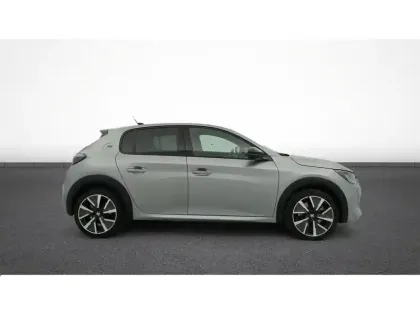 Photo 9 Peugeot 208  Electrique 50 kWh 136ch