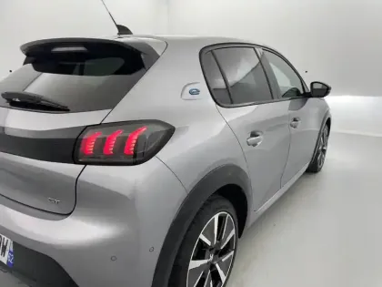 Photo 30 Peugeot 208  Electrique 50 kWh 136ch