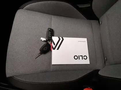 Photo 122 Renault Clio  TCe 90 ch GSR2