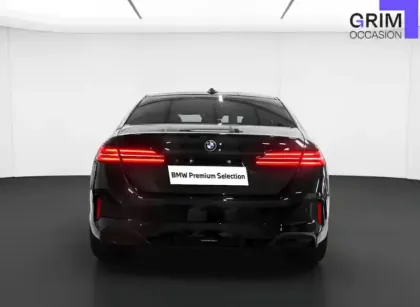 Photo 75 BMW Serie 5 530e xDrive PHEV 299 ch BVA8