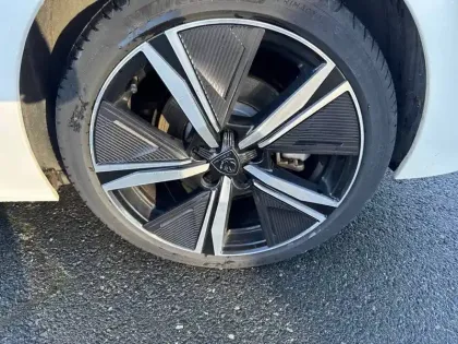 Photo 12 Peugeot 308  PHEV 180 e-EAT8