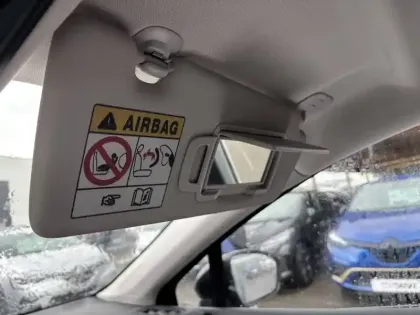 Photo 72 Renault Captur  E-Tech full hybrid 145