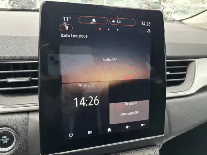 Photo 61 Renault Captur  E-Tech full hybrid 145