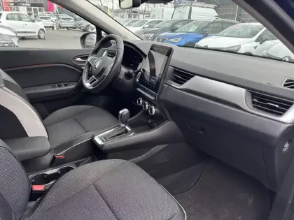 Photo 49 Renault Captur  E-Tech full hybrid 145