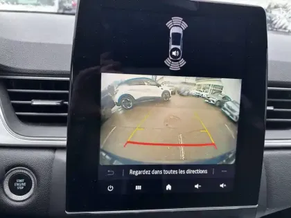 Photo 26 Renault Captur  E-Tech full hybrid 145