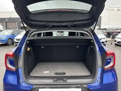 Photo 56 Renault Captur  E-Tech full hybrid 145