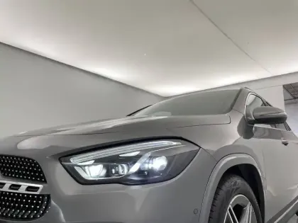 Photo 95 Mercedes GLA  200 7G-DCT