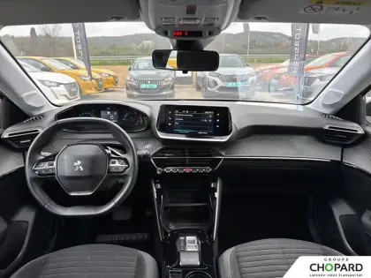 Photo 33 Peugeot 208  Electrique 50 kWh 136ch