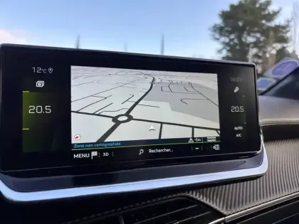 Photo 19 Peugeot 208  PureTech 130 S&S EAT8