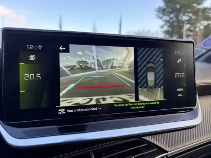 Photo 17 Peugeot 208  PureTech 130 S&S EAT8