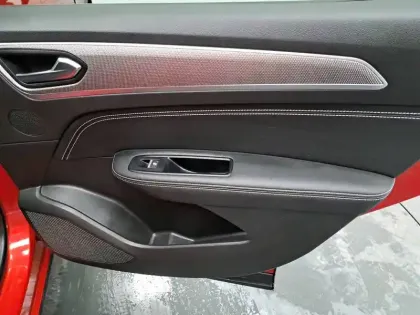 Photo 22 Renault Arkana  E-Tech hybride 145 - 22