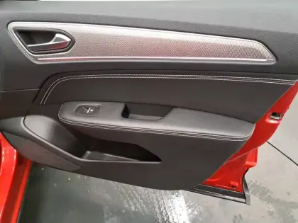 Photo 24 Renault Arkana  E-Tech hybride 145 - 22