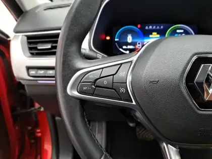 Photo 30 Renault Arkana  E-Tech hybride 145 - 22