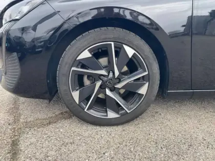 Photo 8 Peugeot 308  PureTech 130ch S&S EAT8