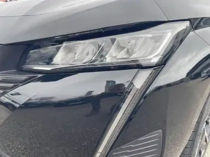 Photo 10 Peugeot 308  PureTech 130ch S&S EAT8