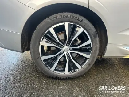 Photo 7 Volvo Xc60  T8 Recharge AWD 310 ch + 145 ch Geartronic 8