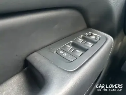 Photo 19 Volvo Xc60  T8 Recharge AWD 310 ch + 145 ch Geartronic 8