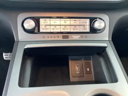 Photo 20 Hyundai Kona Gén. I Ph2 Executive 5