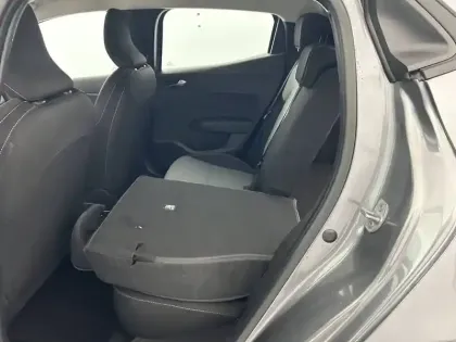 Photo 25 Renault Clio  Blue dCi 100 ch GSR2