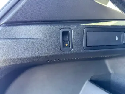 Photo 22 Volkswagen Tiguan  2.0 TDI 150ch DSG7