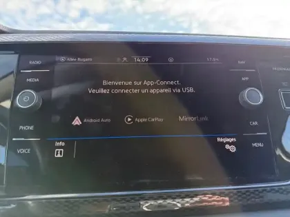 Photo 34 Volkswagen Polo  1.0 TSI 95 S&S DSG7