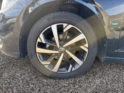 Photo 8 Volkswagen Polo  1.0 TSI 95 S&S DSG7