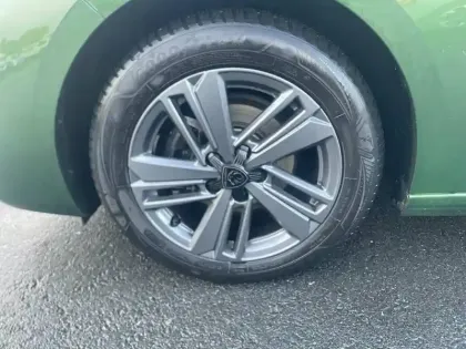 Photo 12 Peugeot 308  PureTech 130ch S&S EAT8