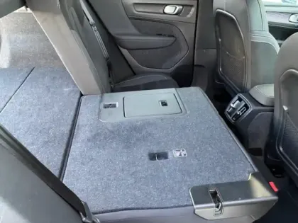 Photo 24 Volvo Xc40  B3 163 ch DCT7