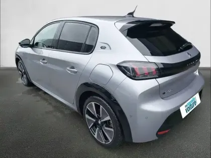 Photo 6 Peugeot 208  Electrique 50 kWh 136ch