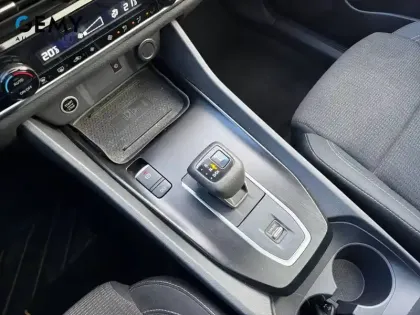 Photo 16 Nissan Qashqai  Mild Hybrid 158 ch Xtronic