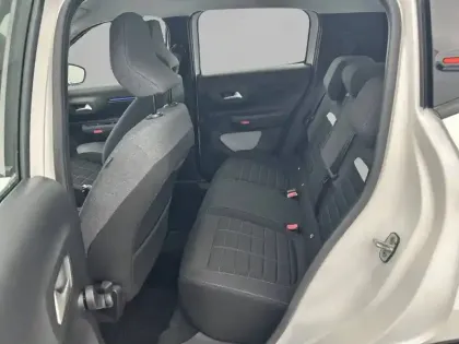 Photo 34 Citroën C3 Gén. IV Ph1 PLUS 5