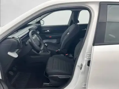 Photo 10 Citroën C3  Turbo 100 ch BVM6