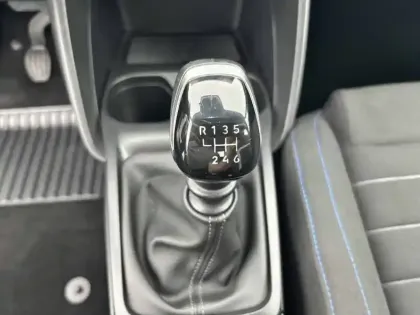 Photo 36 Citroën C3 Gén. IV Ph1 PLUS 5