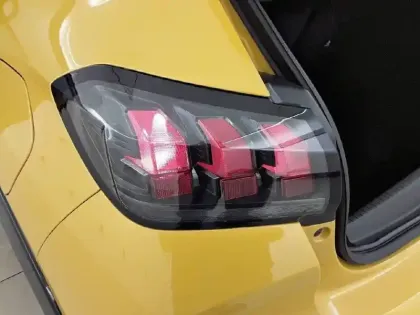 Photo 16 Peugeot 208  Electrique 50 kWh 136ch