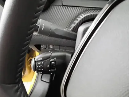 Photo 18 Peugeot 208  Electrique 50 kWh 136ch