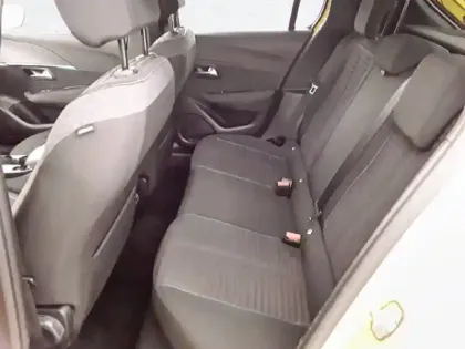 Photo 11 Peugeot 208  Electrique 50 kWh 136ch