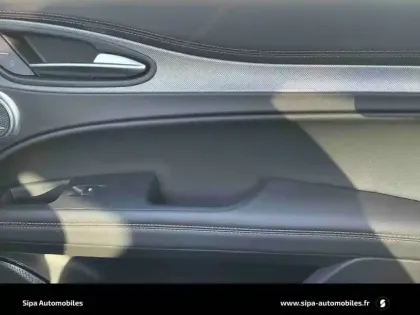 Photo 27 Alfa Romeo Stelvio  2.2 160 ch AT8