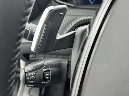 Photo 25 Peugeot 2008  BlueHDi 130 S&S EAT8