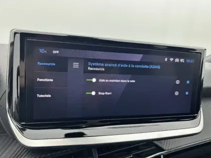 Photo 20 Peugeot 2008  BlueHDi 130 S&S EAT8