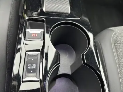 Photo 22 Peugeot 2008  BlueHDi 130 S&S EAT8