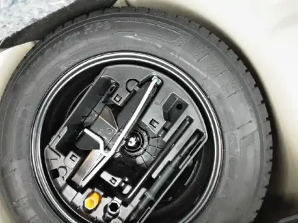 Photo 14 Citroën C3 Gén. III Ph2 ELLE 5