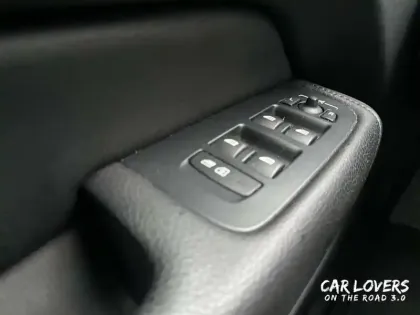 Photo 14 Volvo Xc60  D4 190 ch AdBlue Geatronic 8