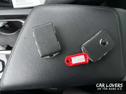 Photo 18 Volvo Xc60  D4 190 ch AdBlue Geatronic 8