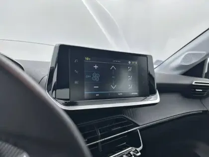 Photo 19 Peugeot 208 Gén. II Ph1 Active 5