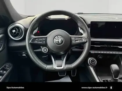 Photo 14 Alfa Romeo Tonale  1.3 Hybride Rechargeable PHEV 280ch AT6 e-Q4