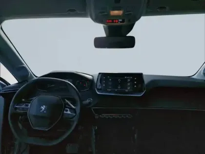 Photo 7 Peugeot 208  Electrique 50 kWh 136ch