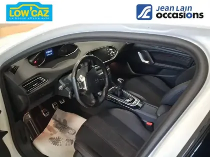 Photo 10 Peugeot 308  PureTech 130ch S&S BVM6