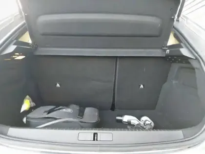 Photo 5 Peugeot 208  Electrique 50 kWh 136ch