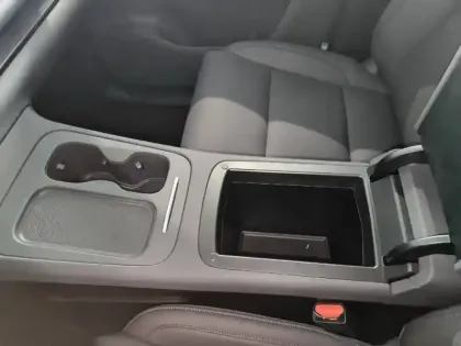 Photo 14 Leapmotor C10  REEV 28.4 kWh - 158 kW