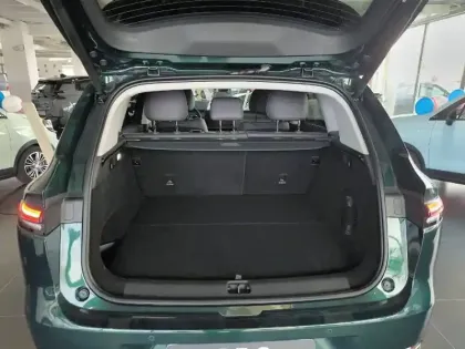 Photo 25 Leapmotor C10  REEV 28.4 kWh - 158 kW